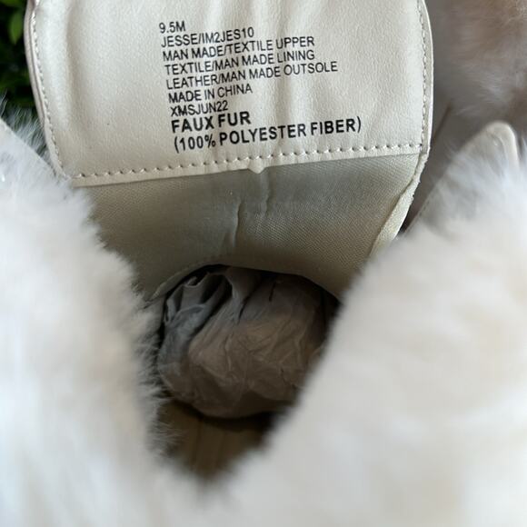 Isaac Mizrahi Live! Jesse Lace Up Hiker Bootie Size 9.5 - Picture 8 of 10